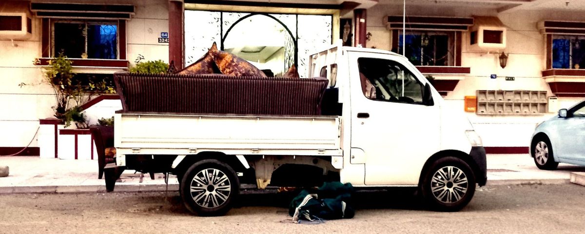 Dyna Truck available for shifting in Jeddah