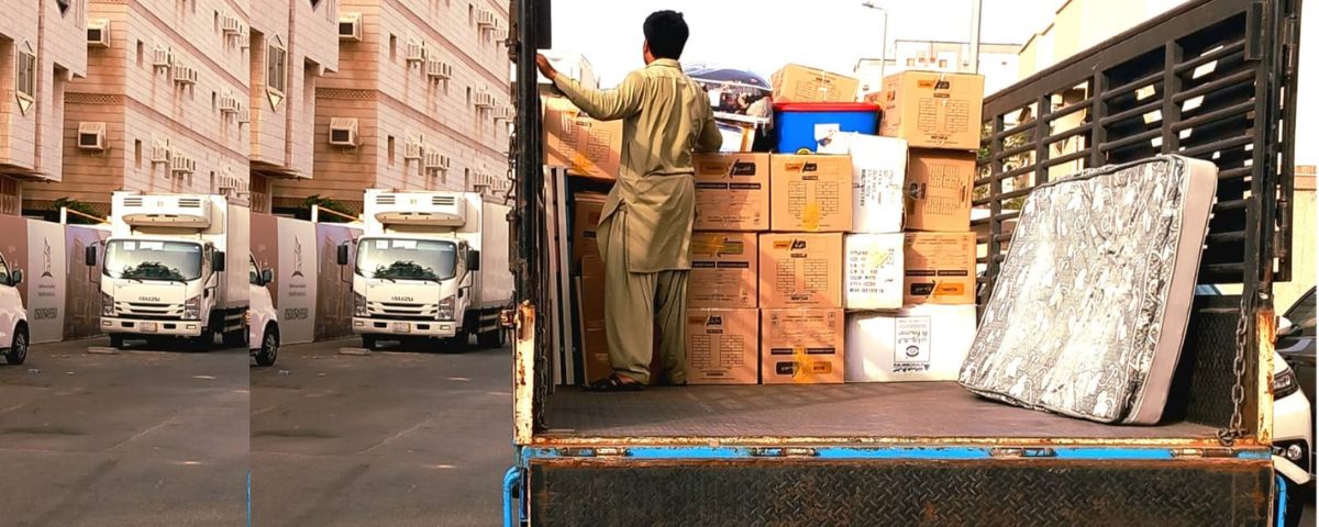 Dabbab Truck available for moving services